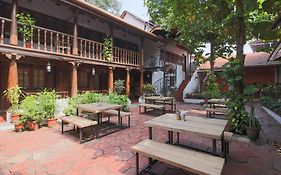 Rossitta Wood Castle